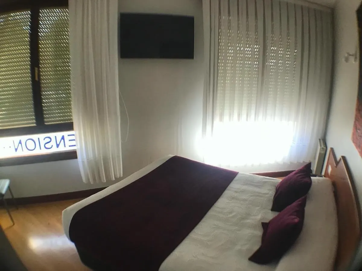 Pension La Salve Bilbao Guest house