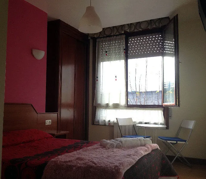 Guest house Pension La Salve Bilbao